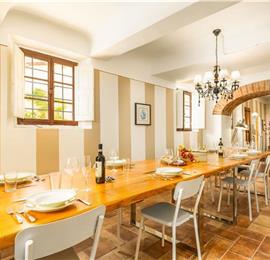 8 Bedroom Villa with Pool near Certaldo, Tuscany, Sleeps 14 - 15